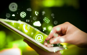 'Twitter' Those Thumbs to Sell More Real Estate - bhgrealestateblog.com