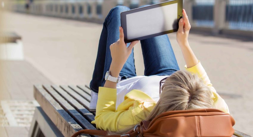 Reading news outside