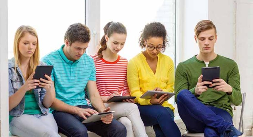 Clean Slate_GenZ_Onlineshopping