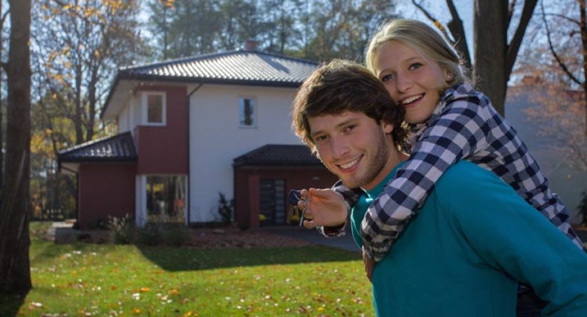 Millennials Hold the Keys Couple_Clean Slate